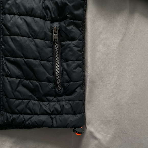SOLD Superdry Storm Hybrid Zip Hoodie - Picture 3 of 11